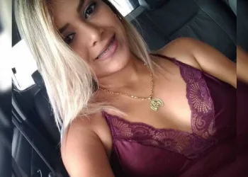 HOMEM ATIRA CONTRA ROSTO E PEITO DE EX-NAMORADA AO TER PEDIDO PARA REATAR NEGADO