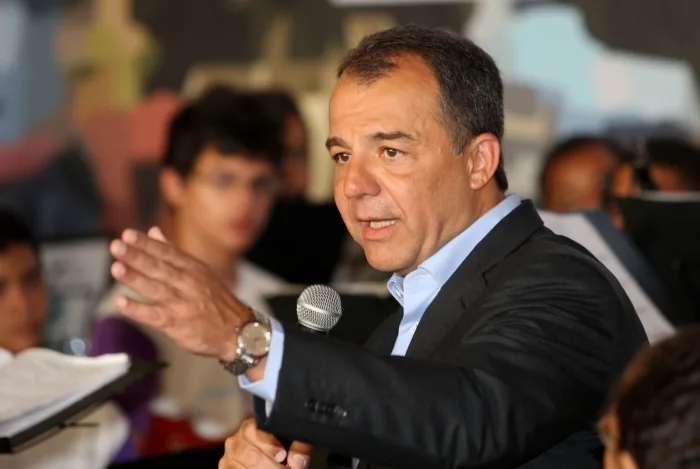 STJ nega pedido de prisão domiciliar para Sérgio Cabral em função do coronavírus