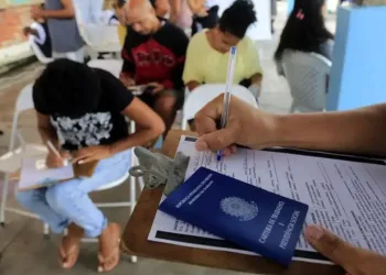 Semana começa com 758 vagas de emprego. Saiba como fazer para se candidatar