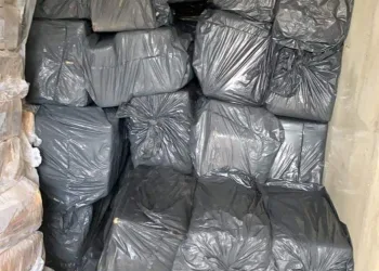 Policia prende narcotraficantes na Zona Oeste