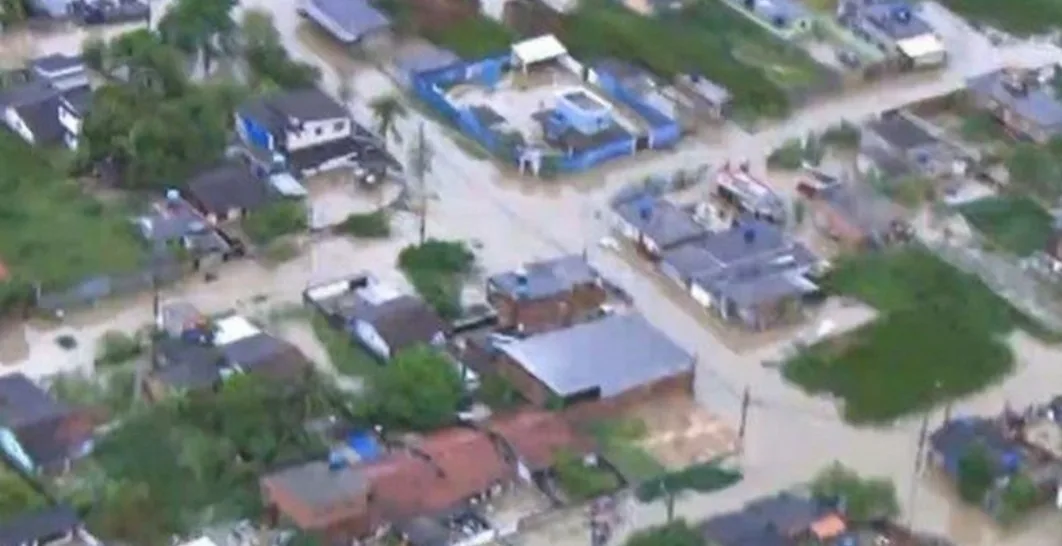 Urgente:Jardim Maravilha precisa de saneamento básico e ruas asfaltadas