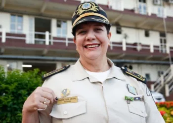 Dia da mulher: Comandante à frente de uma tropa com mais de 7.500 guardas municipais