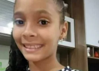 Menina desaparece enquanto brincava numa pracinha no Rio