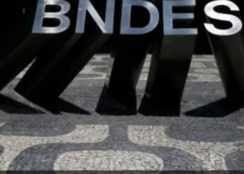 BNDES anuncia pacote de R$ 55 bilhões para reforçar caixa de empresas e manter empregos