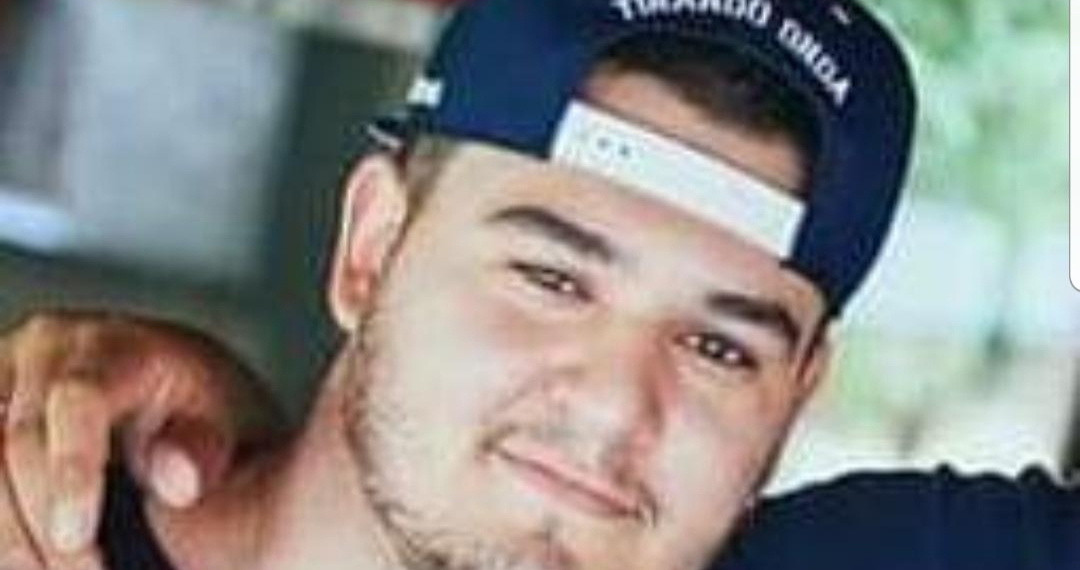 Descanse em paz Rafael: morre jovem de grupo de pagode com suspeita de coronavírus no Rio