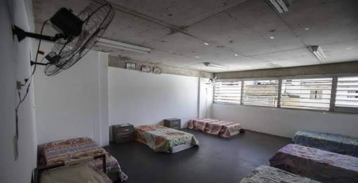 SAMBÓDROMO JÁ ESTÁ PRONTO PARA RECEBER OS PRIMEIROS MORADORES DE RUA.