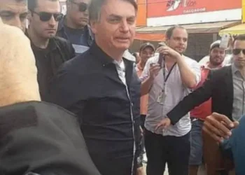 Facebook e Instagram removem vídeo de Bolsonaro por violação de regras