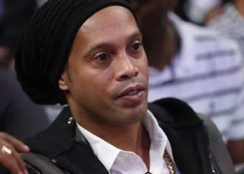 URGENTE!! RONALDINHO GAÚCHO É PRESO NO PARAGUAI!!