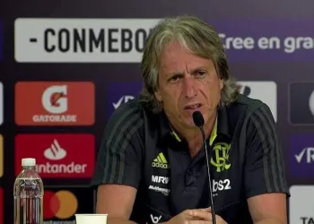 JORGE JESUS TESTA POSITIVO PARA CORONAVÍRUS; TÉCNICO AGUARDA CONTRAPROVA