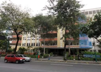 MÉDICOS DO HOSPITAL PEDRO ERNESTO ESTÃO COM CORONAVÍRUS