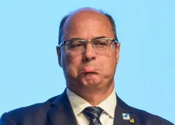 Wilson witzel diz que escolas podem ficar 3 meses sem aulas