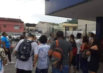 URGENTE!!FUNCIONÁRIOS DA ATENTO DE CAMPO GRANDE FAZEM PARALISAÇÃO POR CAUSA DO CORONAVIRUS