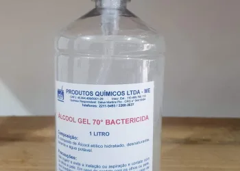 Caminhão com álcool gel é roubado no RJ; em horas, produto foi vendido na feira