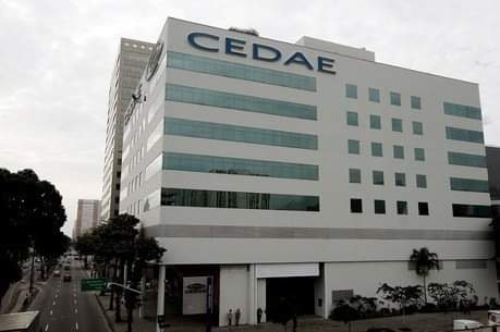 Urgente!! Justiça suspende desconto nas contas d’água por causa de gosto e odor.