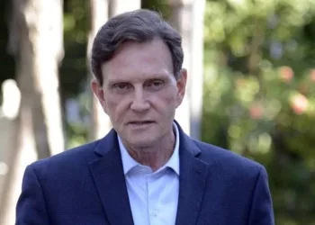 CRIVELLA PROÍBE ENTRADA DE IDOSOS EM AGÊNCIAS BANCÁRIAS