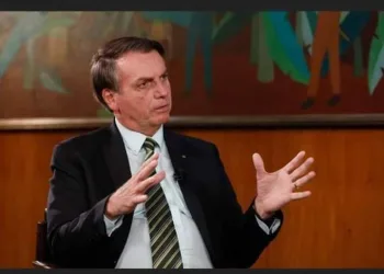 URGENTE!! MINISTRO DO STF ENCAMINHA PEDIDO DE AFASTAMENTO DE BOLSONARO