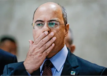 Alerta vermelho no Rio de Janeiro: Witzel fecha escolas, teatros e cinemas por causa do Coronavírus