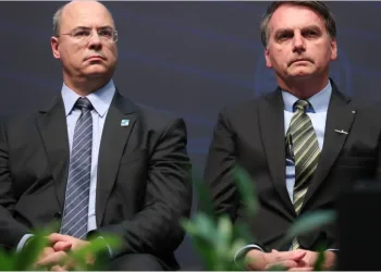 Em meio ao caos da pandemia do coronavírus, aumenta crise política entre Bolsonaro e Witzel