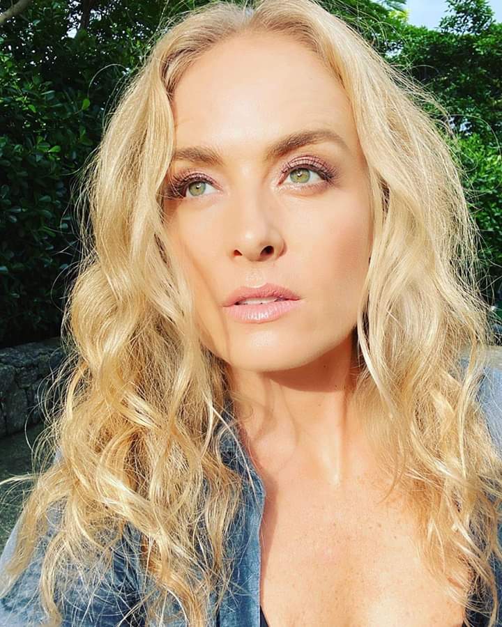 ANGÉLICA NÃO TEM MAIS CONTRATO COM A GLOBO