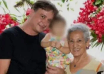 SETE PESSOAS DA MESMA FAMÍLIA SE CURAM DA COVID-19 NO RIO