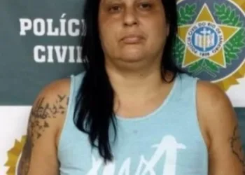 Mulher é presa por tráfico de drogas em Campo Grande