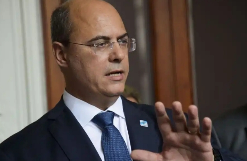 Wilson Witzel critica Bolsonaro por apoiar mulher que pediu a reabertura do comércio
