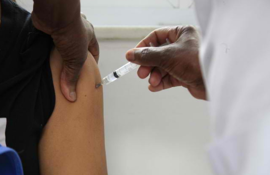 Urgente!!Prefeitura suspende vacinação contra gripe enquanto aguarda chegada de novas doses