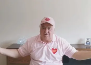 Jerominho compartilha vídeo e diz que vai para rua matar ‘coronavírus e outros germes’