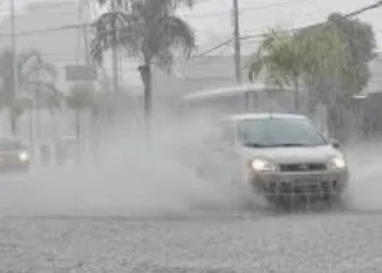 Frente Fria Chega Ao Rio Nesta Quarta-Feira e Há Previsão De Chuva.