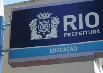 PREFEITURA DO RIO VAI DAR CESTAS BÁSICAS PARA FAMÍLIAS DE ALUNOS DA REDE MUNICIPAL