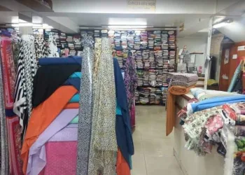 Prefeitura libera loja de tecidos no RJ