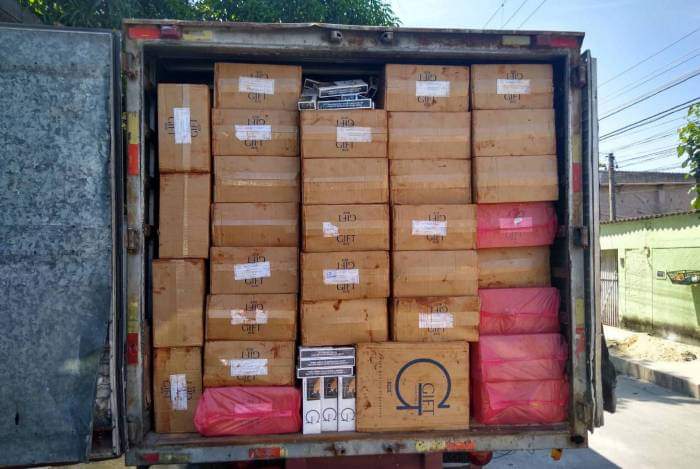 POLICIAL COM SUSPEITA DE COVID 19 É PRESO POR CONTRABANDO DE CIGARROS
