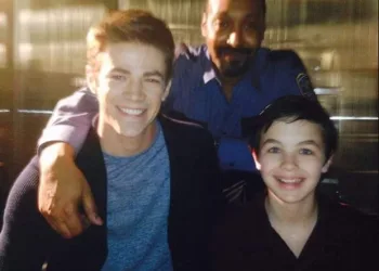 Ator Logan Williams, da série ‘The Flash’, tem morte súbita aos 16 anos