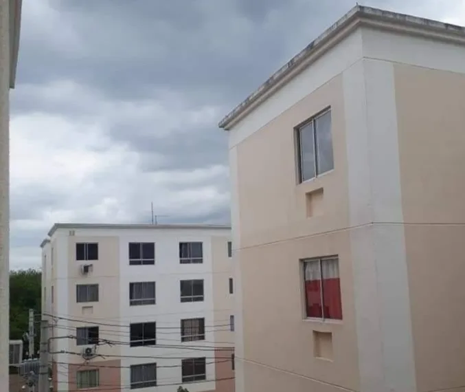 DEPRESSÃO!!! MULHER SE JOGOU DA JANELA EM  CAMPO GRANDE