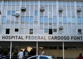 Rio: governo autoriza contratação de 4.117 profissionais de saúde