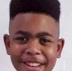 GAROTO DESAPARECIDO APÓS SER BALEADO EM OPERAÇÃO NO RIO É ENCONTRADO MORTO