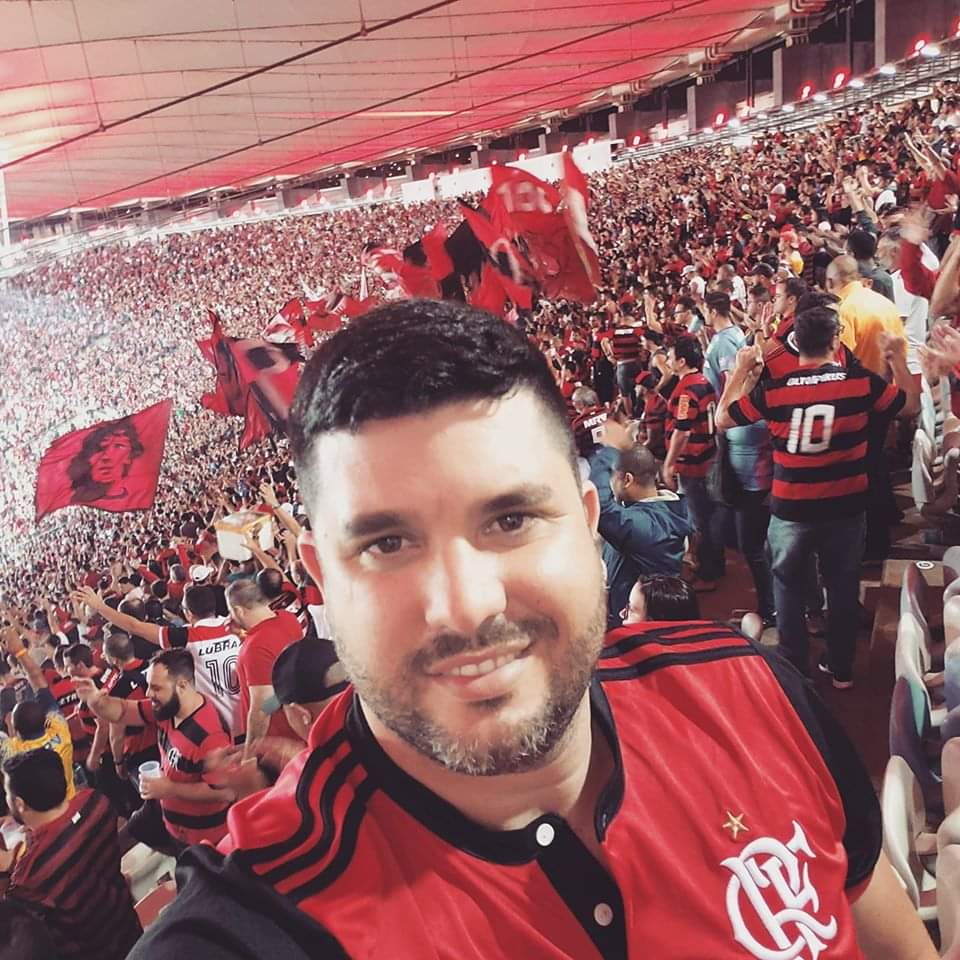 CORRETOR DE IMÓVEIS É MORTO COM TIRO DE FUZIL APÓS ENTREGAR CESTA BÁSICA NO RIO