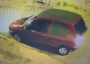 Carro cometendo vários assaltos em Campo Grande