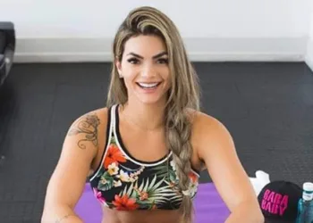 KELLY KEY ESTÁ COM CÂNCER DE PELE