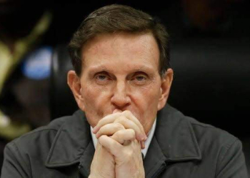 JUSTIÇA SUSPENDE DECRETO DE CRIVELLA QUE LIBERAVA CULTOS PRESENCIAIS NO RIO
