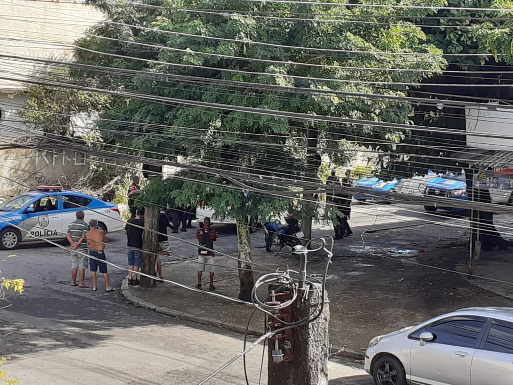 PERSEGUIÇÃO A BANDIDOS QUE ESTAVAM FAZENDO VÁRIOS ASSALTOS EM CAMPO GRANDE