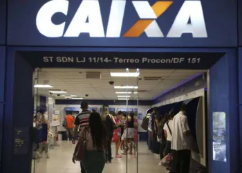 Caixa inicia pagamento de abono salarial nesta terça para nascidos de julho a dezembro