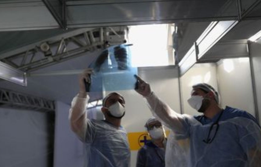 Um em cada 5 médicos diz que está capacitado para atender covid-19