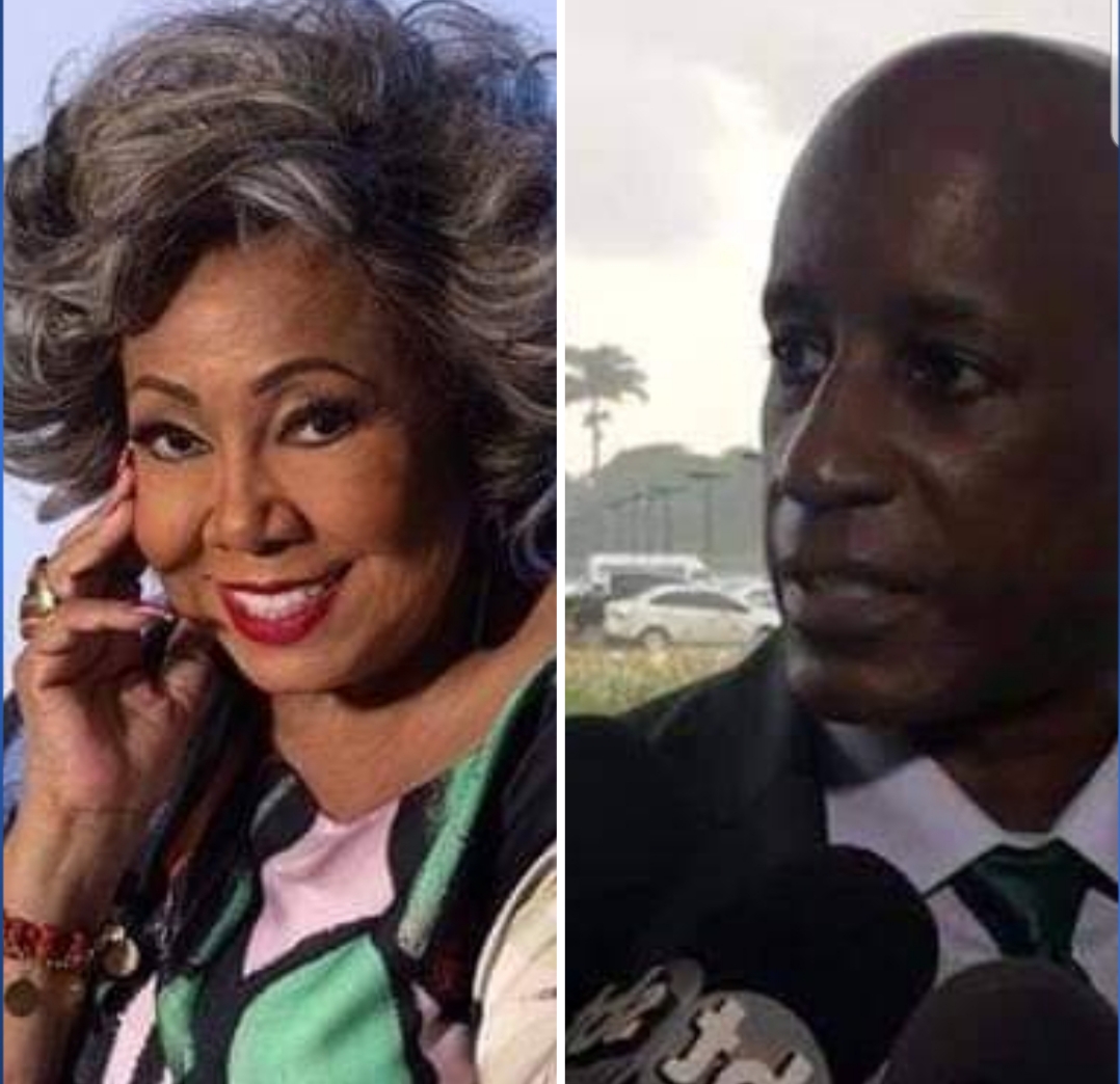 ALCIONE DETONA PRESIDENTE DA FUNDAÇÃO PALMARES EM LIVE: ‘VONTADE DE ENCHER DE PORRADA’