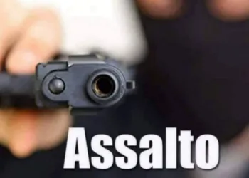 Salão de beleza é assaltado a luz do dia em Campo Grande!!