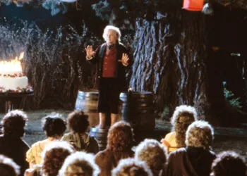 Ian Holm, o Bilbo Bolseiro de ‘O Senhor dos Anéis’, morre aos 88 anos