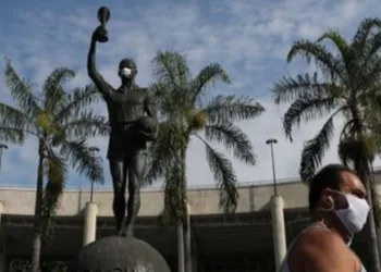 Rio de Janeiro terá torcida nos estádios a partir de julho