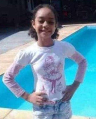 CRIANÇA MORRE A TIROS EM FESTA JUNINA NO RIO