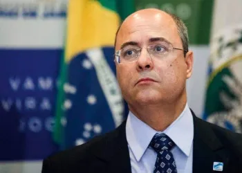 Governador do Rio Exonera Secretário Lucas Tristão, Do Desenvolvimento Econômico.