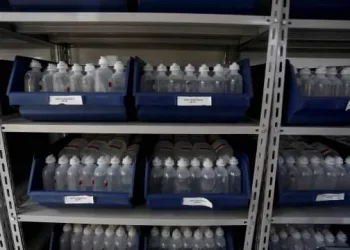 GOVERNO SUPERFATURA EM COMPRAS PARA SAÚDE!